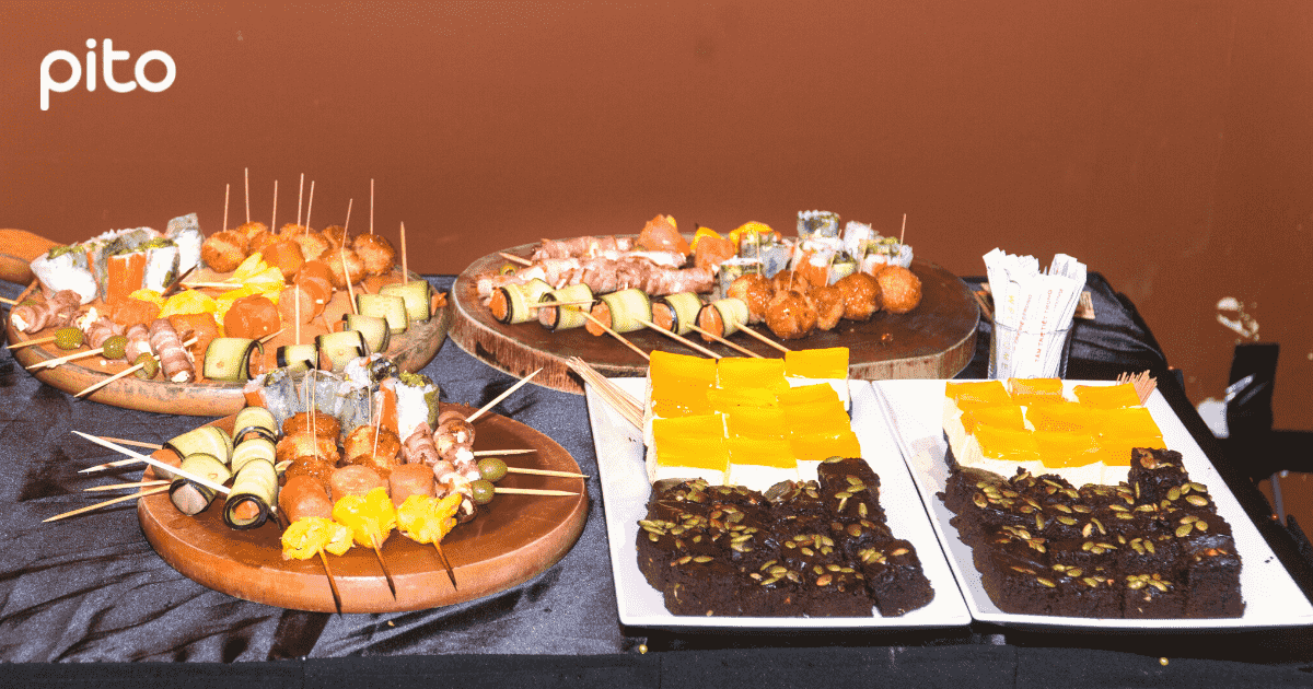 Finger Food Khai trương Sân khấu kịch Hồng Vân
