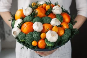 Qua-8-3-bo-hoa-rau-cu-PITO Quà 8/3 bó hoa rau củ PITO