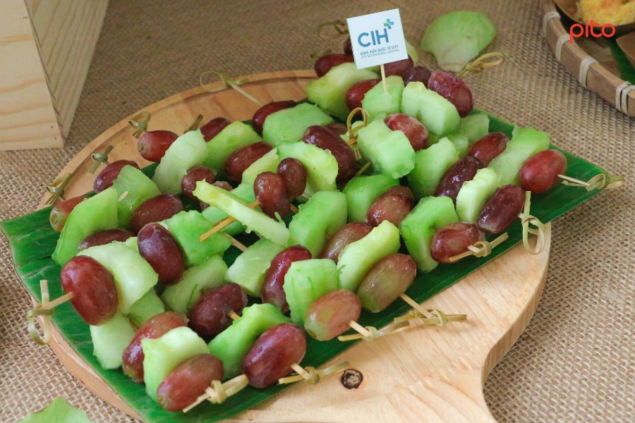 Xien-trai-cay-cao-cap-PITO Xiên trái cây cao cấp - PITO