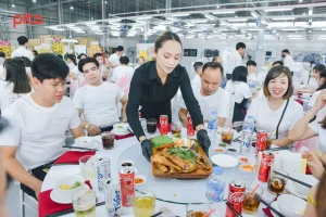 Ban-tiec-khai-truong-tai-John-Richard-5 Bàn tiệc khai trương tại John Richard