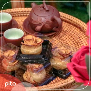 banh-hoa-hong-ngay-vu-lan-pito-2 Bánh hoa hồng mừng ngày Vu Lan kèm trà ngon