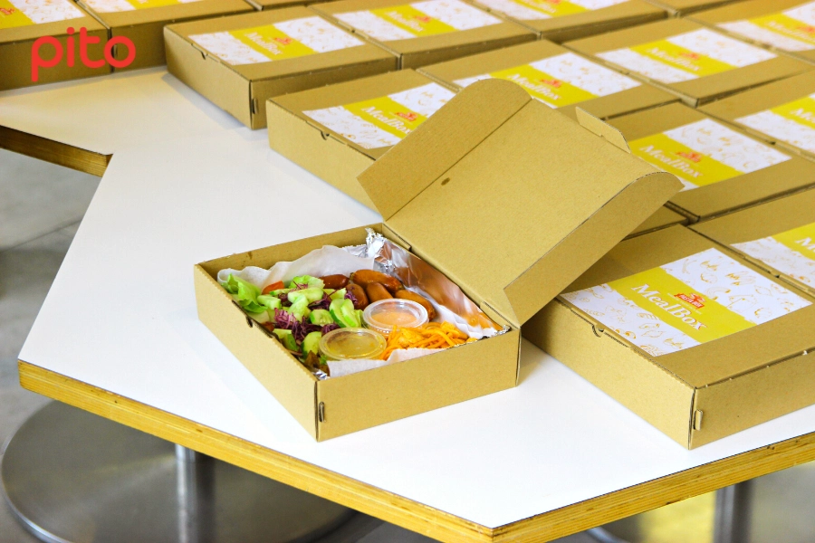 Meal pack ăn trưa cho nhân viên