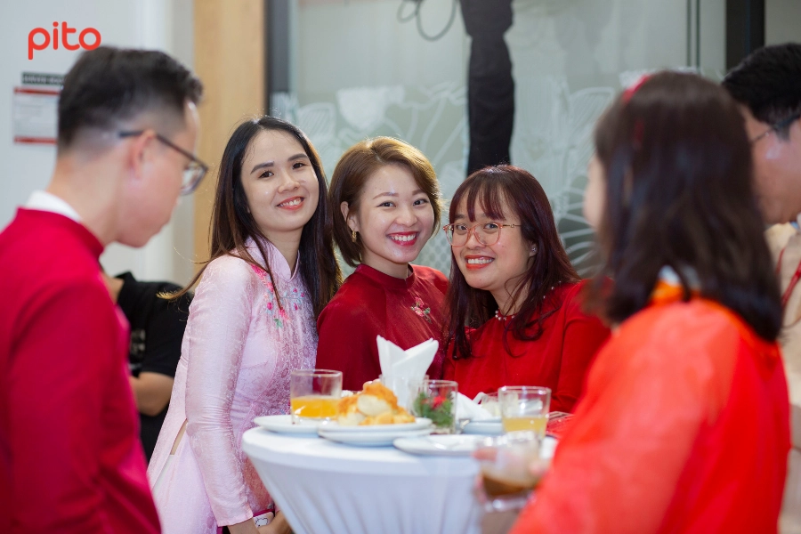 Ngày hội áo dài ngày đầu năm