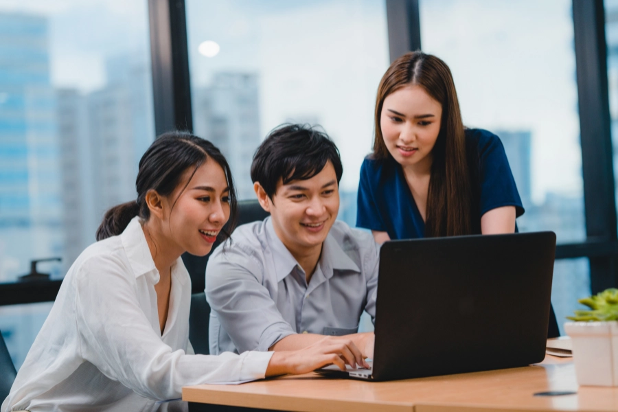 Đổi tên nhóm chat ngày cá tháng tư