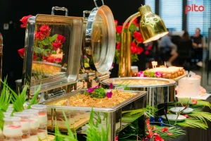 Bàn tiệc văn phòng chỉn chu