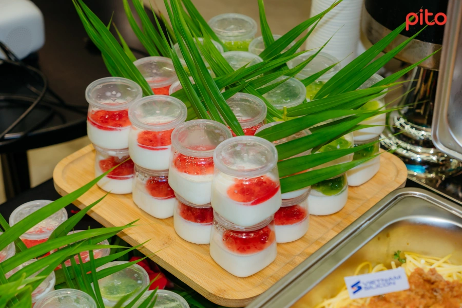 Panna cotta mát lạnh, ngọt thơm
