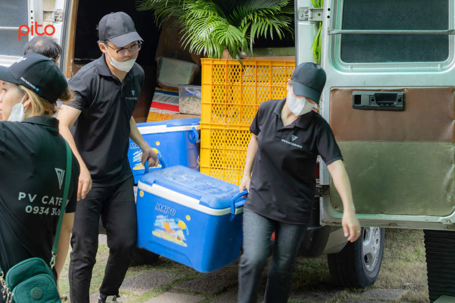 Phí vận chuyển trong catering