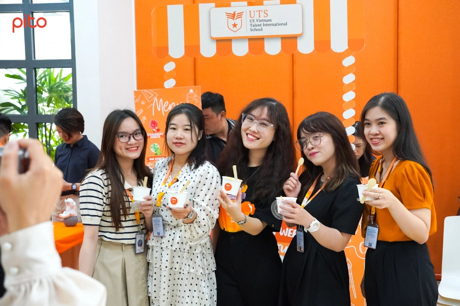 Xe kem tại văn phòng