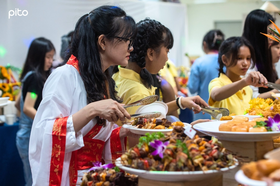 Thuong-thuc-tiec-Trung-thu Thưởng thức tiệc Trung thu