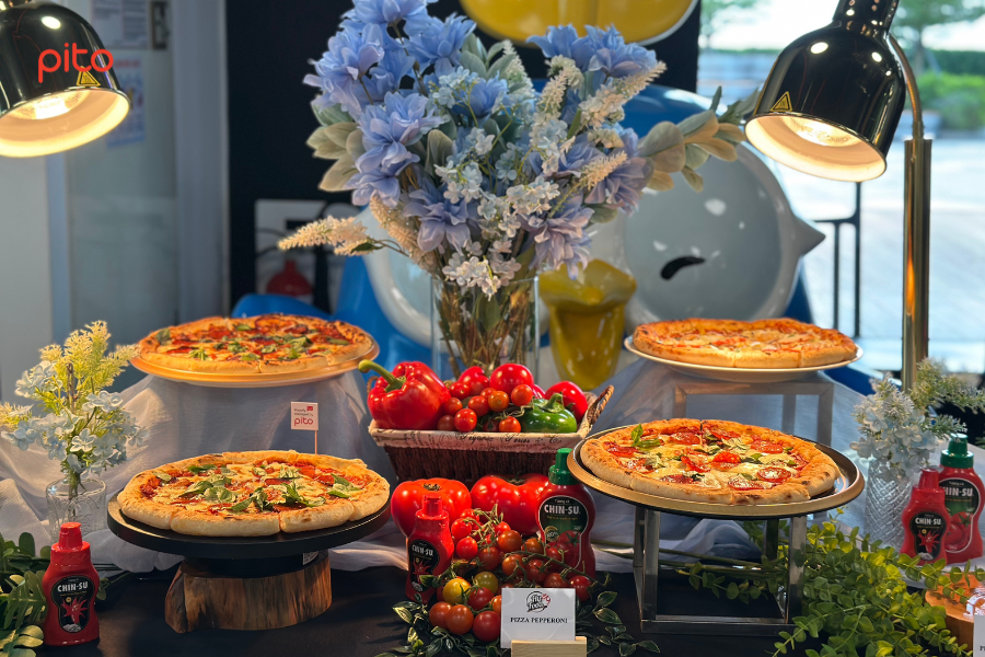 Tiệc pizza