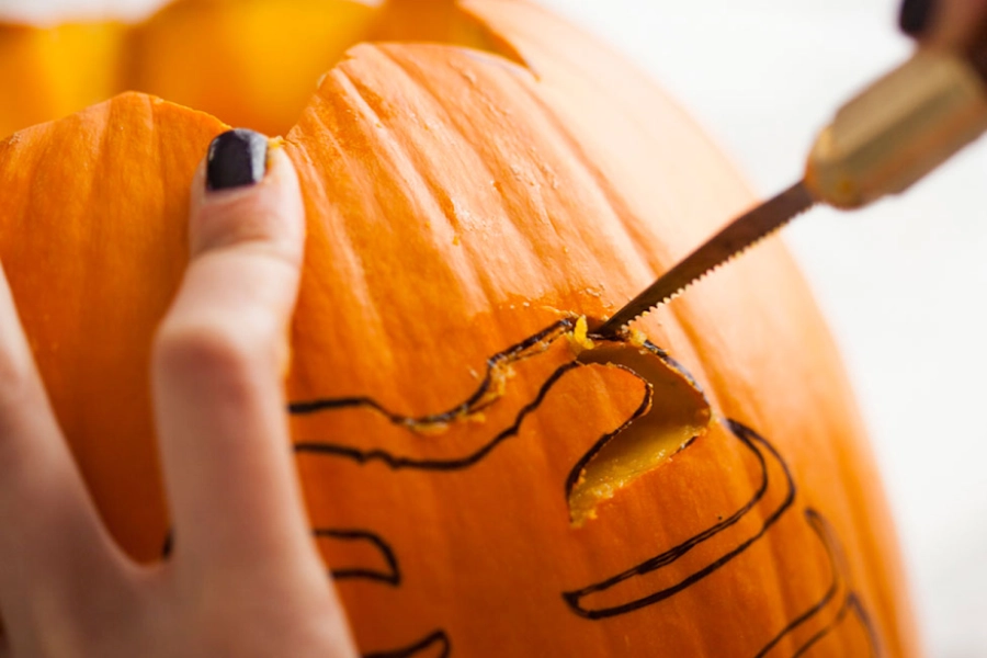 Workshop khắc bí ngô