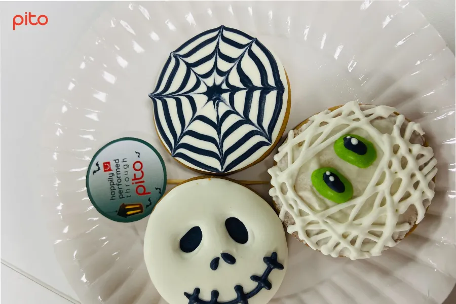 Banh-quy-Halloween-tu-lam Bánh quy Halloween tự trang trí