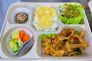 Mens-lunch Men's lunch