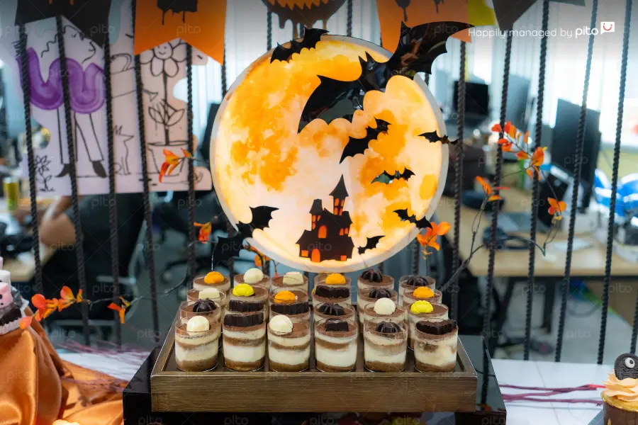 tiec-tea-break-halloween