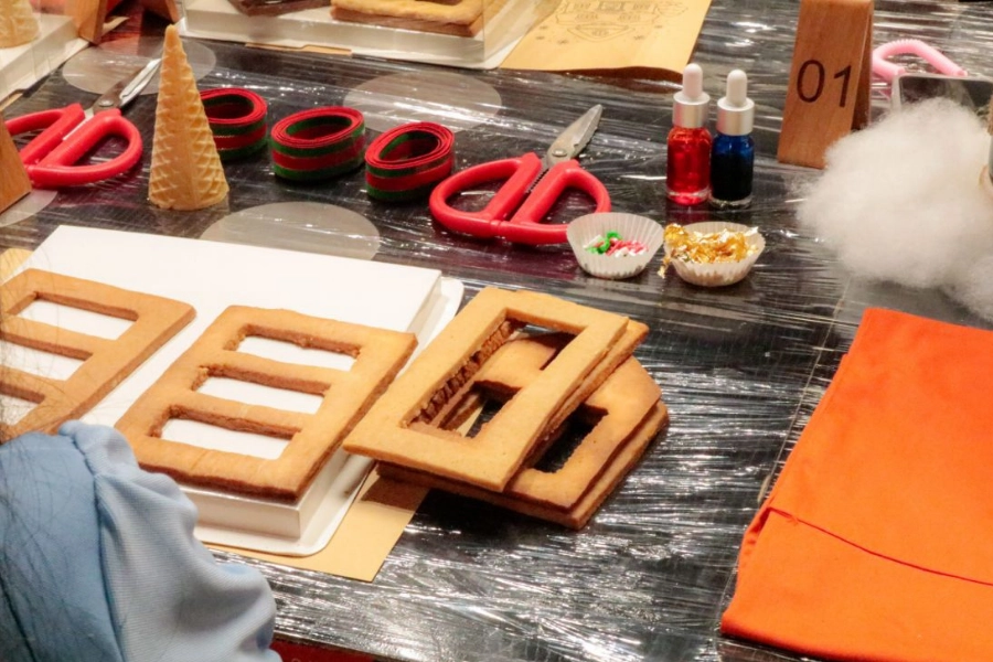 Làm bánh gừng giáng sinh