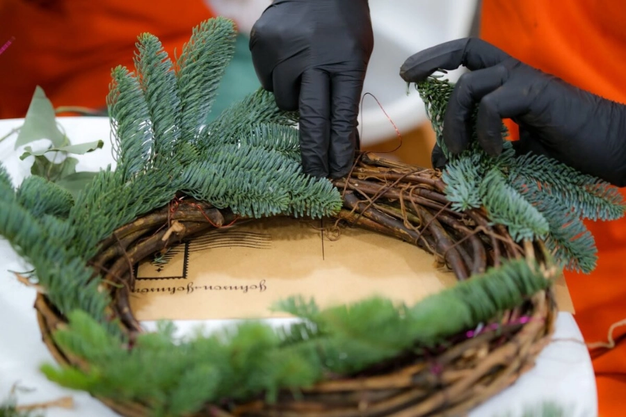 Workshop-lam-vong-nguyet-que Workshop làm vòng nguyệt