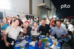 Cộng sự tekcom hào hứng ngày tất niên