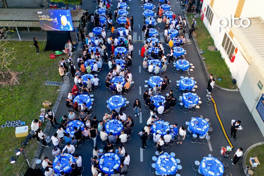 khong-khi-chieu-tat-nien-tai-nha-xuong Không khí tất niên tại nhà xưởng