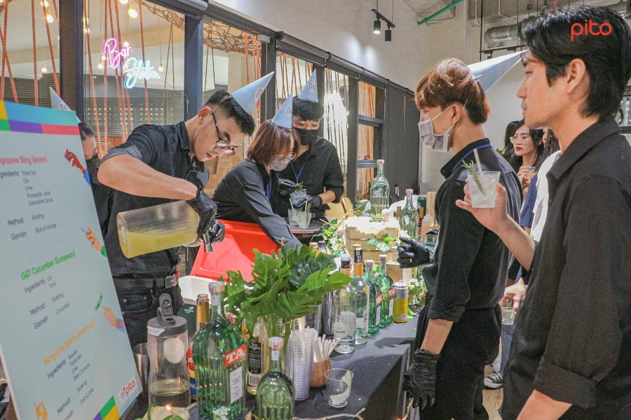 Tất niên cho công ty công nghệ, truyền thông, quảng cáo