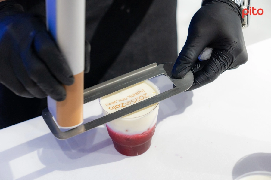 Ly-nuoc-dac-biet Ly nước đặc biệt