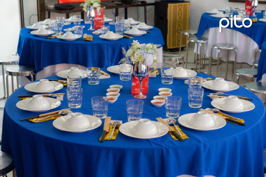 Bàn tiệc chỉn chu dịp cuối năm của công ty ICIC