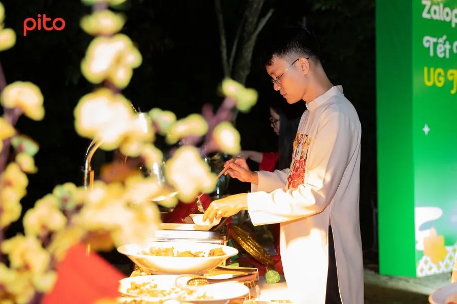 tất niên tiệc riêng tư