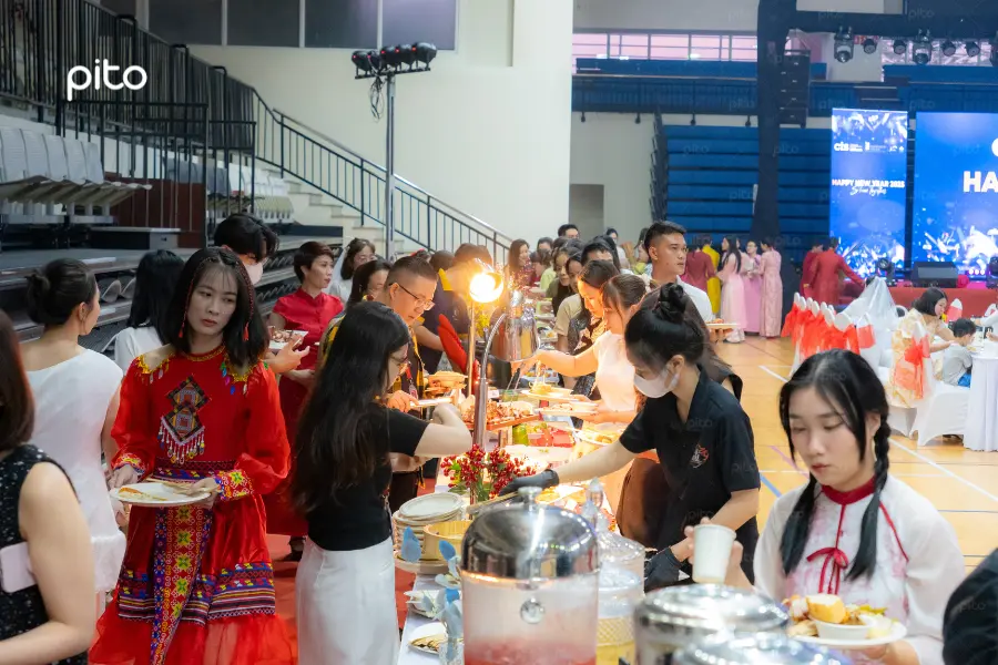 Tiệc tất niên cho công ty lớn